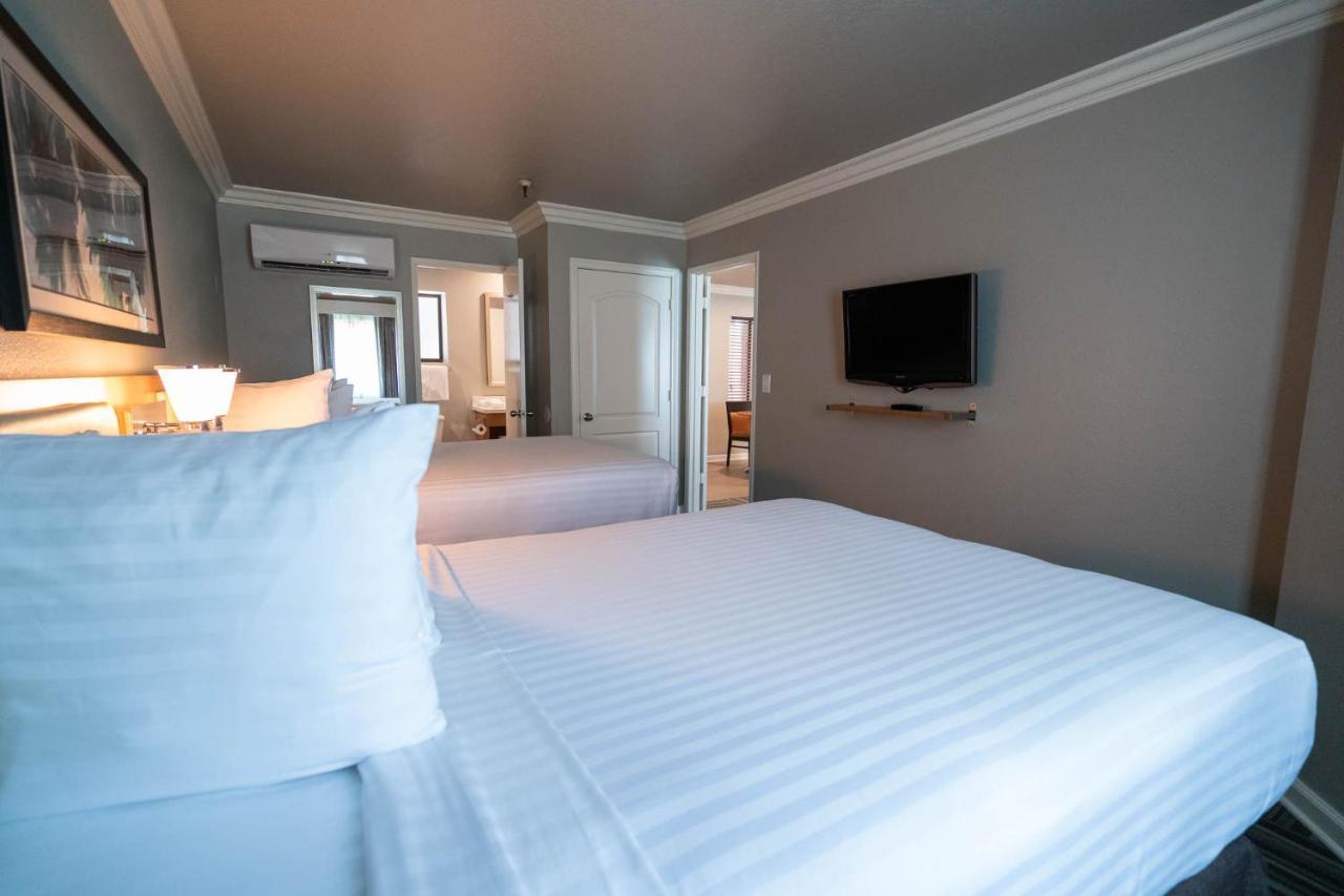 อเล็กซิส พาร์ค ออล สวีท รีสอร์ต Hotel ลาสเวกัส ภายนอก รูปภาพ