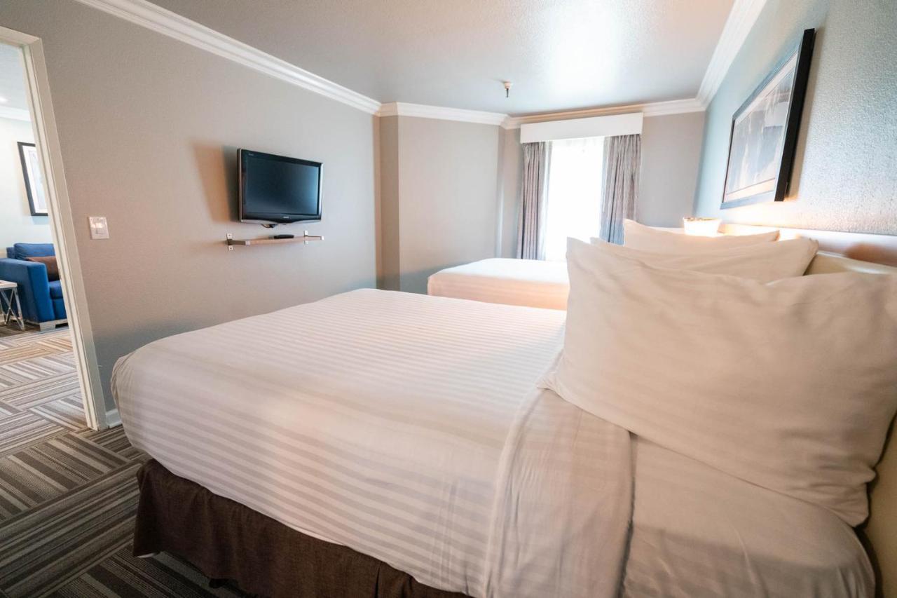 อเล็กซิส พาร์ค ออล สวีท รีสอร์ต Hotel ลาสเวกัส ภายนอก รูปภาพ